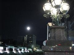 月と橋