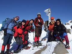 根石岳で記念撮影