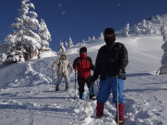 西穂山荘まで下る