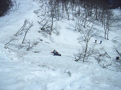 ケツゾリで下る