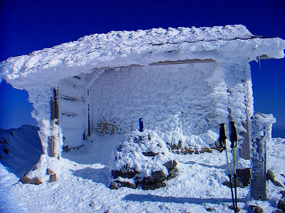 乗鞍岳山頂本宮社