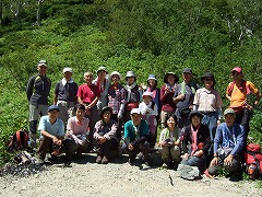 ひょうたん池の上で記念撮影