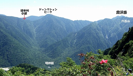 ひょうたん池道中からの眺め
