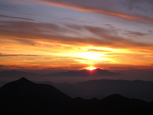 もうすぐ日の出