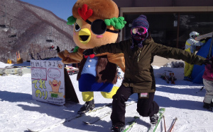 さんぞくっくとテレマーク対決!?