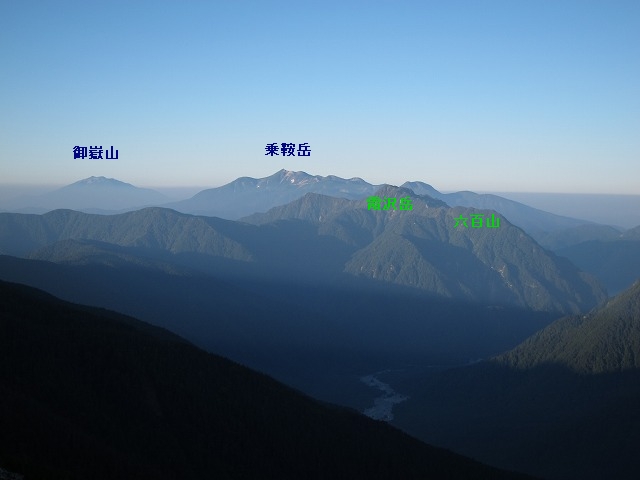 清んだ空気の風景