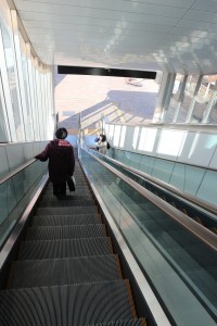 長いエスカレーター